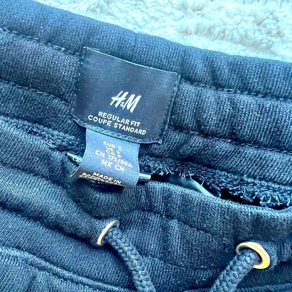 H&M Black Joggers with Tapered Ankle and Elastic Waistband